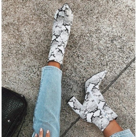 Princess Polly Shoes - Princess Polly Therapy Snakeprint Boots Sz 7